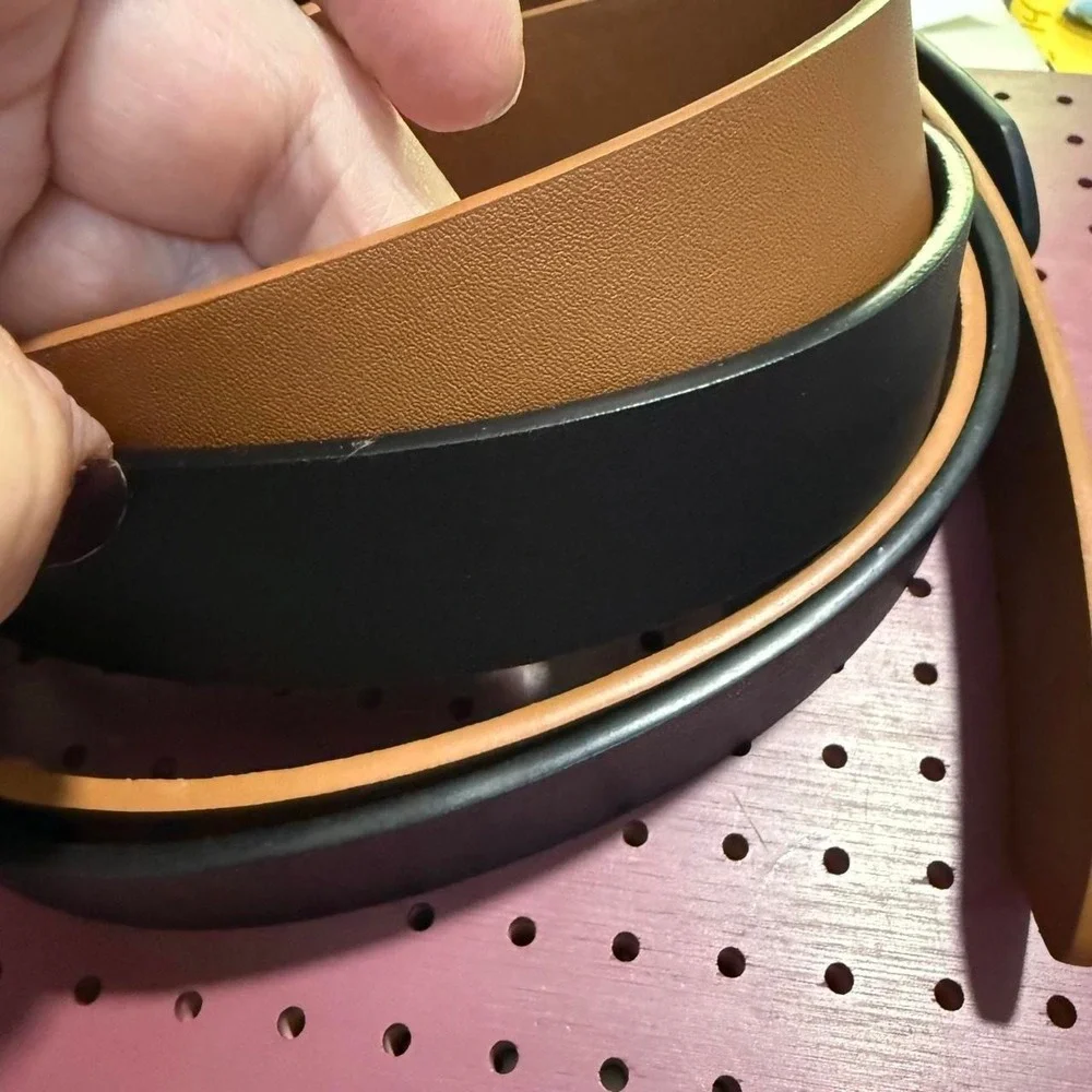 Cute 2‑pack women's faux leather belts in black + brown with silver buckles
